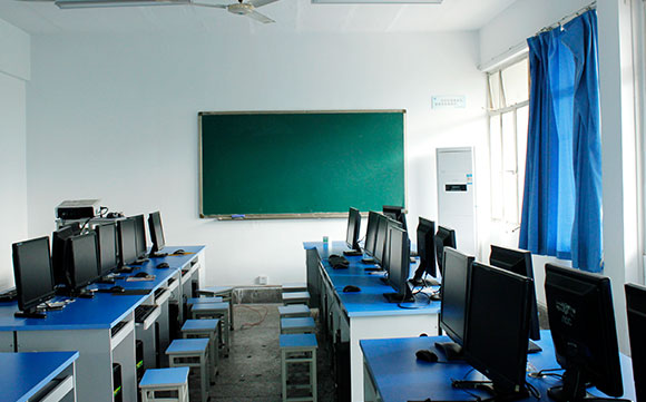 学校环境